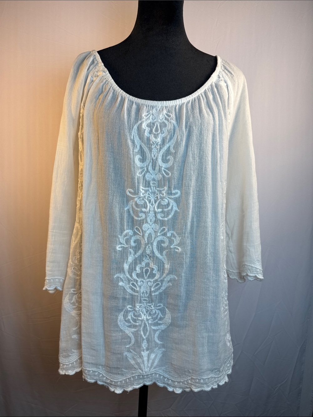 J. Jill White Floral Embroidered Boho Peasant Tunic